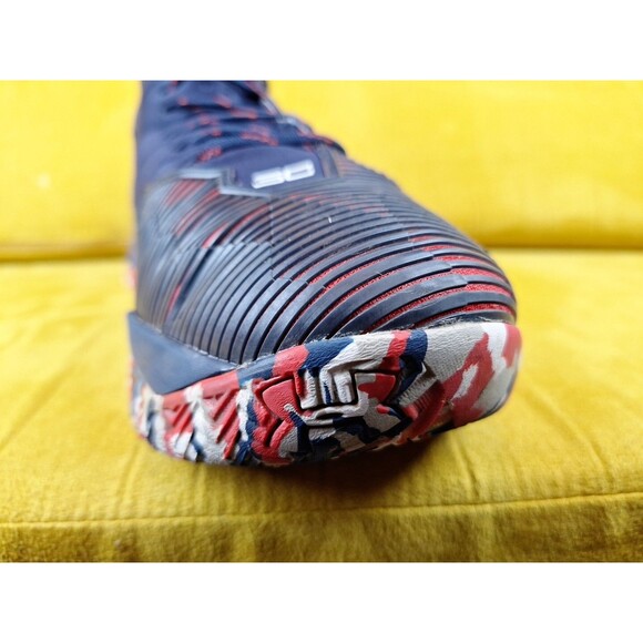 Steph Curry Under Armour 2.5 Shoes USA Charged Basketball Men’s Sz 12 main image 10